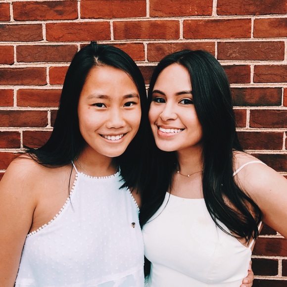 Meet your Posher, Olivia - Picture 3 of 5